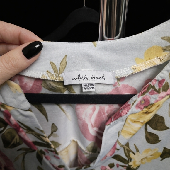 White Birch | Floral Long Sleeve Blouse | Women’s S - Picture 2 of 3